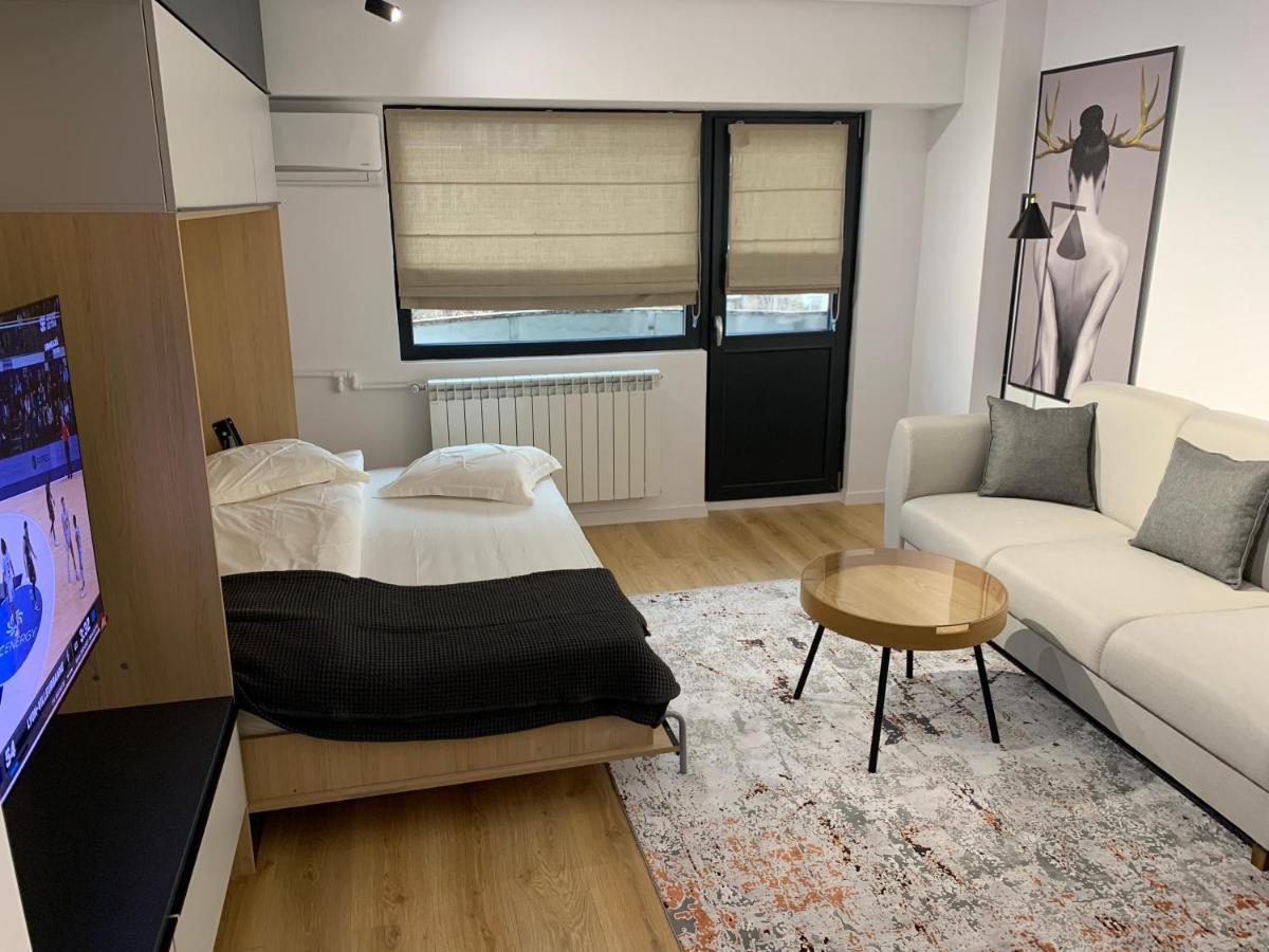 Prosper Plaza Aparthotel Bucarest Esterno foto